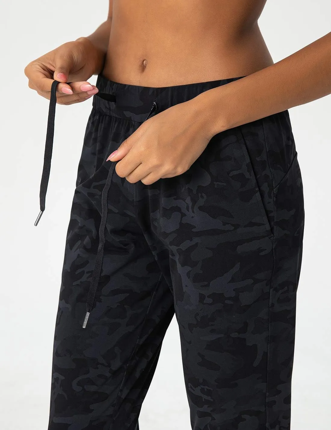 AJISAI Petite/Regular Women's 7/8 Joggers Travel Pants with Pockets Lounge Casual Stretch Workout Pants