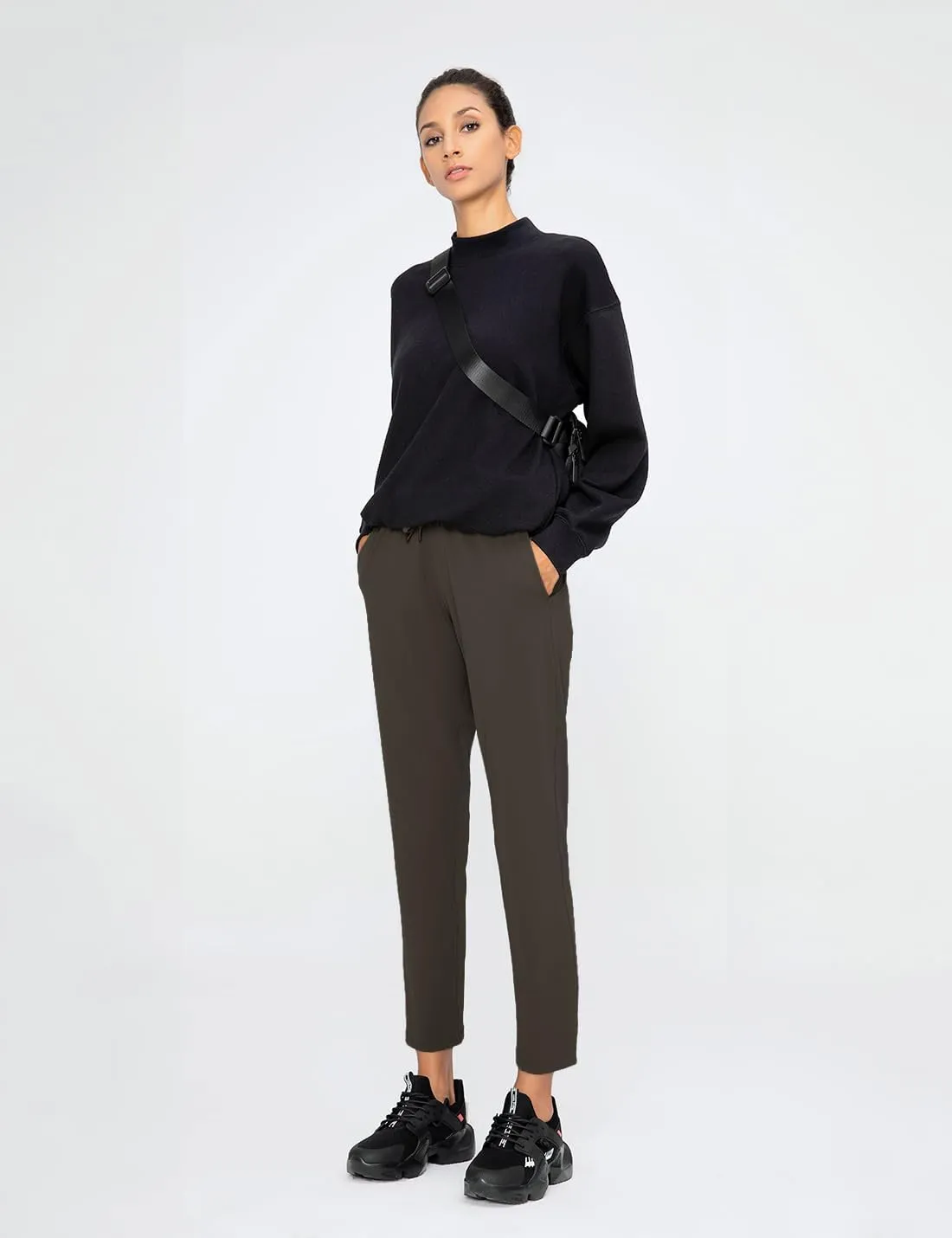 AJISAI Petite/Regular Women's 7/8 Joggers Travel Pants with Pockets Lounge Casual Stretch Workout Pants