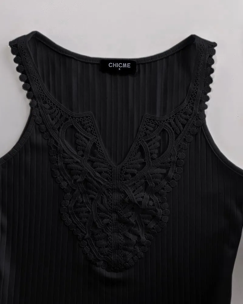 CHICME Womens Slim Fit Tank Tops Casual Wear Lace Trimmed Sleeveless Shirt Stretchy Camisoles T-Shirt