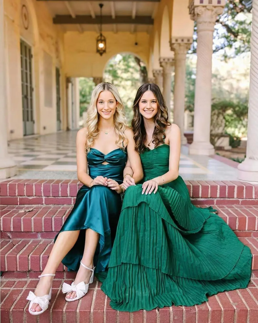 Monvelli Women's Tiered Ruffle Bridesmaid Dresses Long Chiffon Spaghetti Straps Pleated Formal Prom Evening Party Gowns