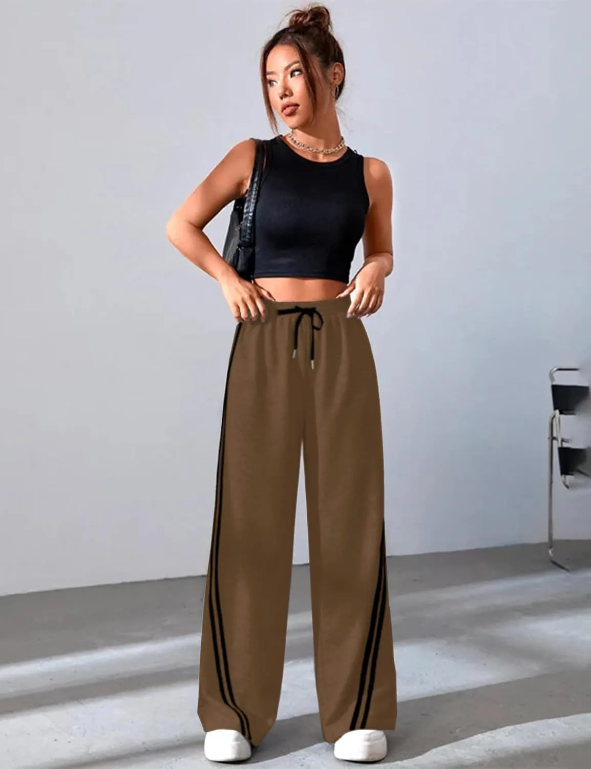 Quenteen Women's Wide Leg Sweatpants Casual High Waisted Straight Sweat Pants Drawstring Joggers with Pockets