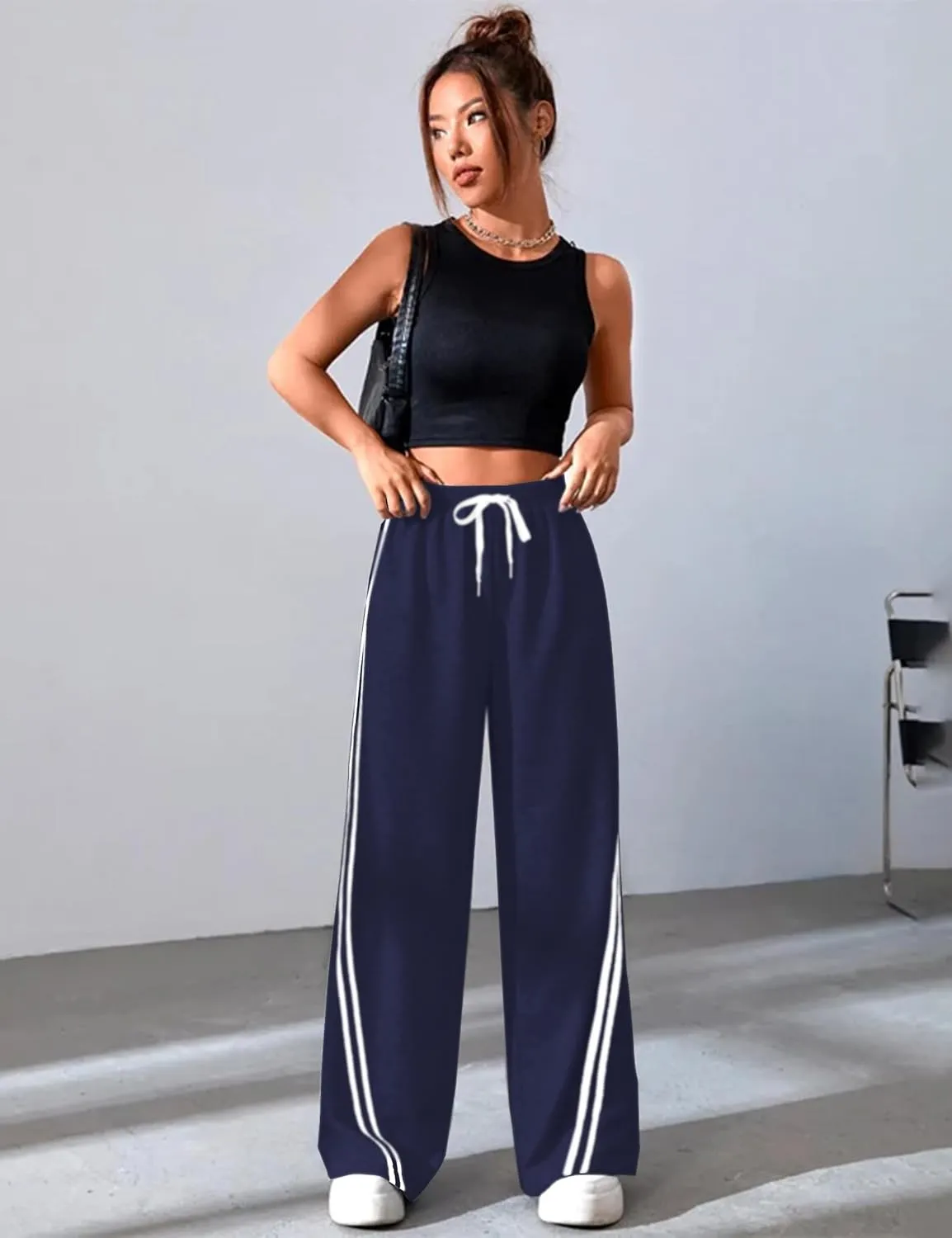Quenteen Women's Wide Leg Sweatpants Casual High Waisted Straight Sweat Pants Drawstring Joggers with Pockets