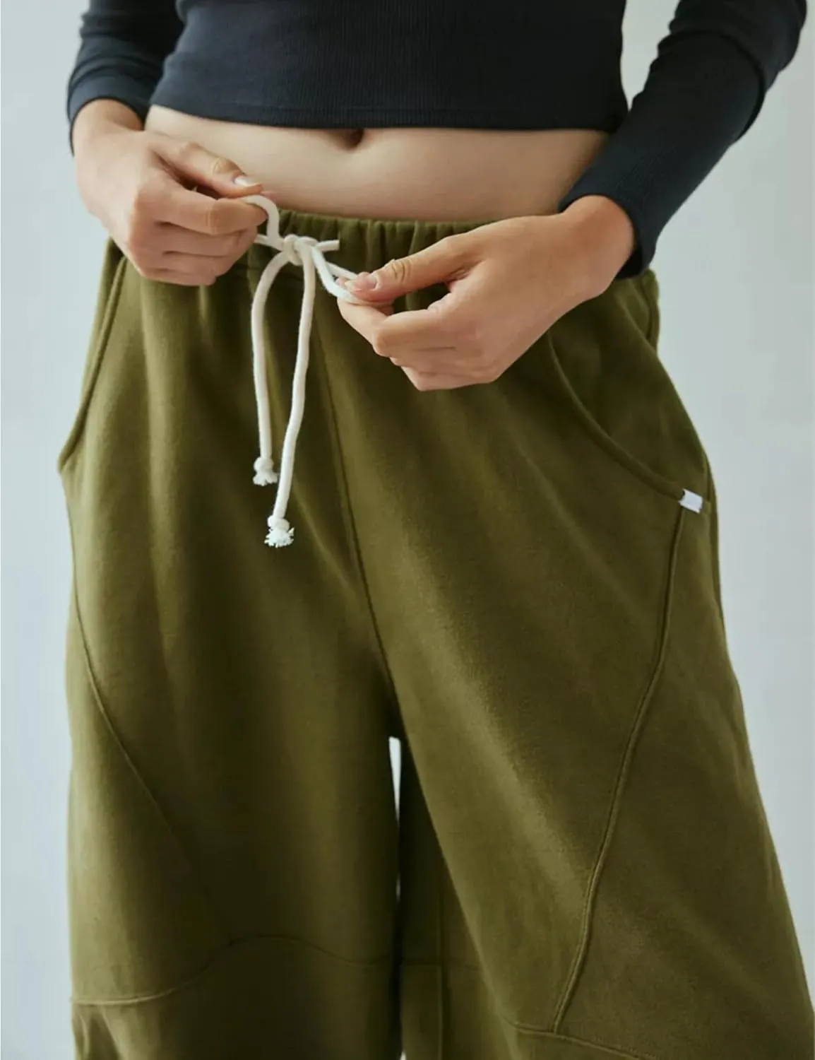 Wanzetaly Women's Baggy Sweatpants Casual Cotton Drawstring Athletic Joggers Harem Pants with Pockets