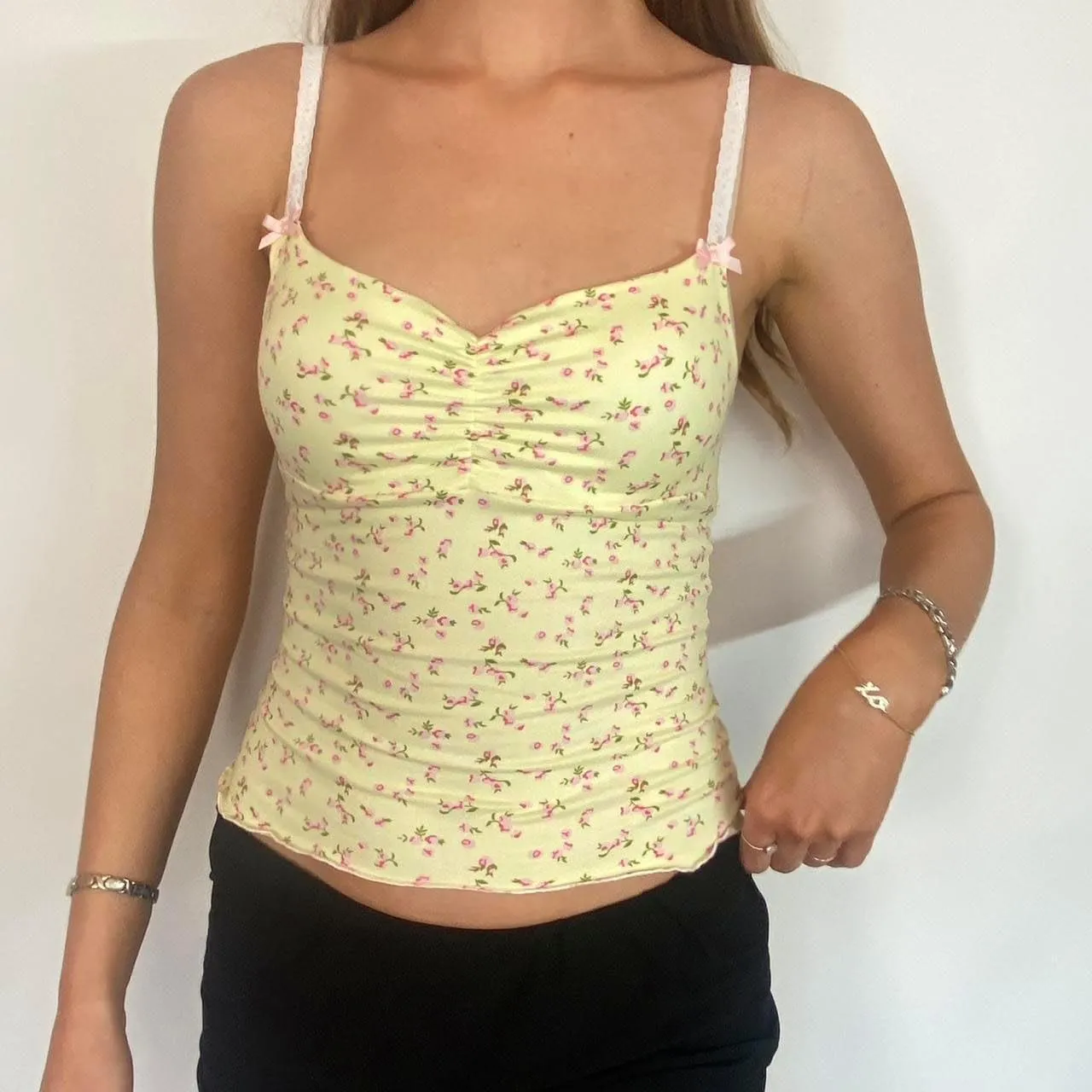 Women Cute Floral Tank Tops Y2k Sleeveless Backless Spaghetti Strap Top Summer V Neck Mini Vest Retro 00s Camisole
