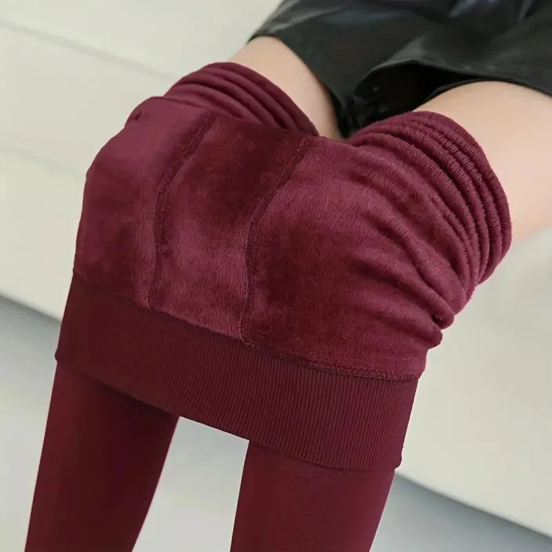 Women's Fleece-Lined Thermal Pantyhose  Cozy Warmth with a Flattering Fit