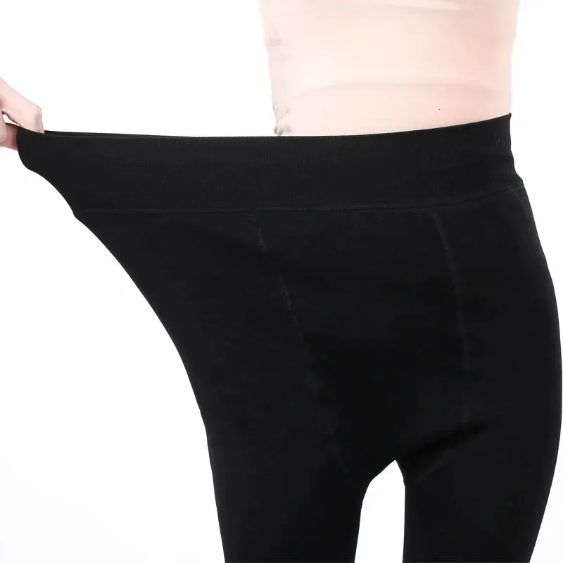 Women's Fleece-Lined Thermal Pantyhose  Cozy Warmth with a Flattering Fit