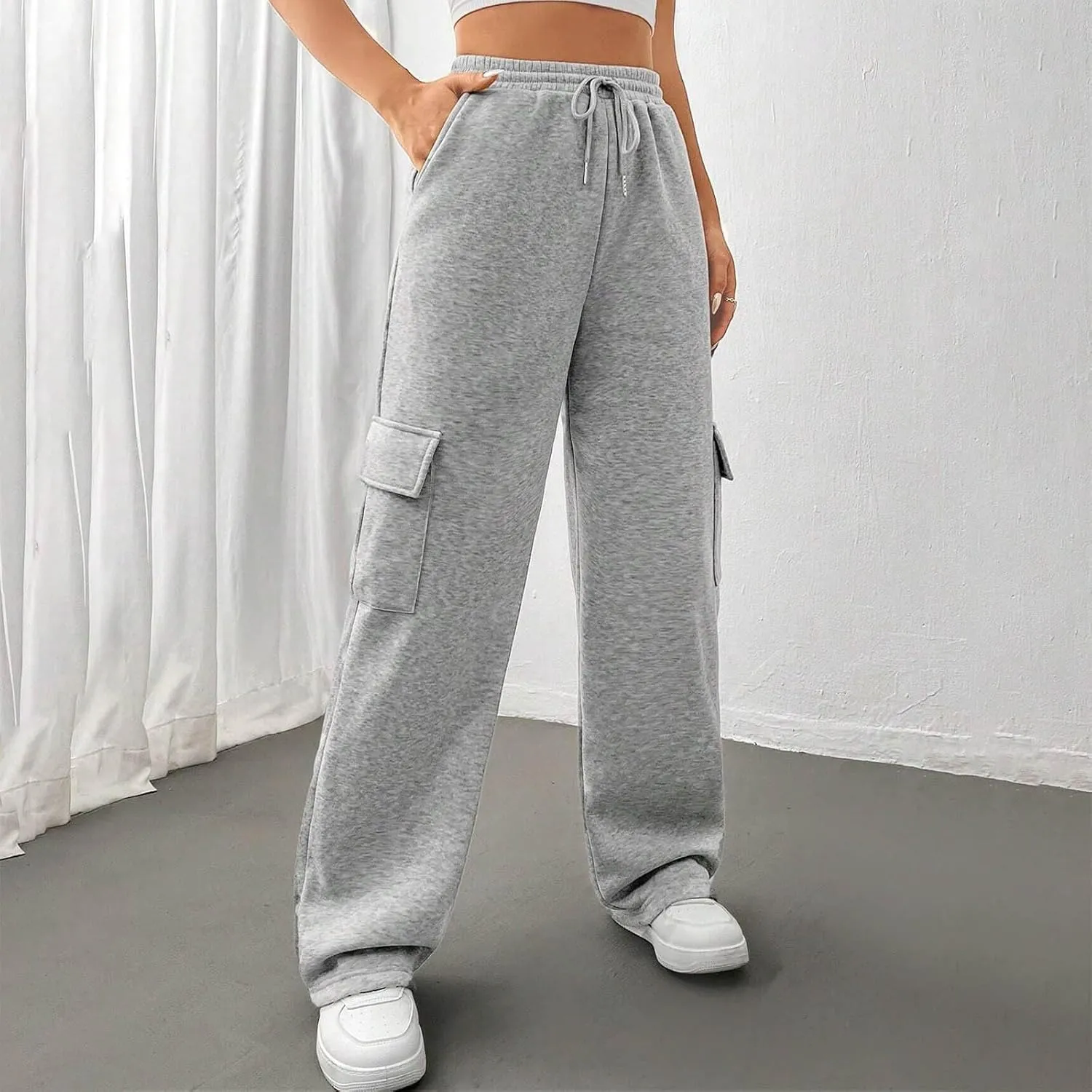 Womens Sweatpants Wide Leg Cargo Pants Fall Fashion Sweat Pants Baggy Winter Clothes Joggers Parachute Pants